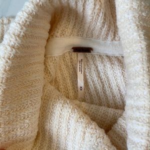 Free people sweater